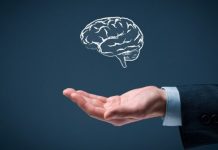 Edhe truri i njeriut ka moshë